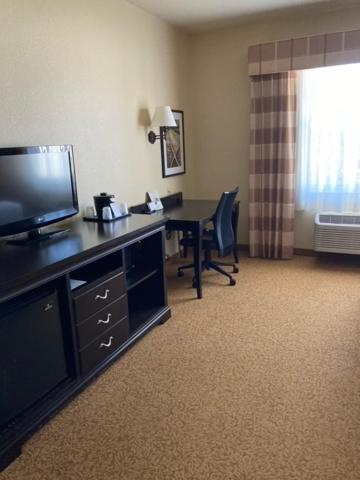 Country & By Radisson, Dundee, Mi Hotel Dundee