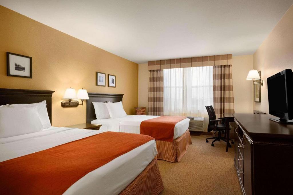 Country & By Radisson, Dundee, Mi 3* Dundee